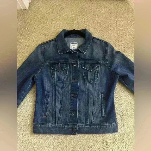 Old Navy denim Trucker dark worn jacket - Picture 3 of 6